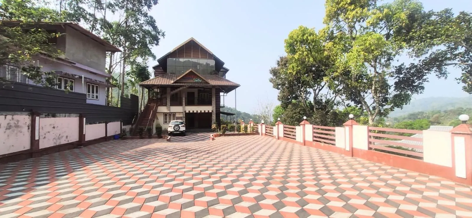 Breezevalley Resort Munnar 3*,  India