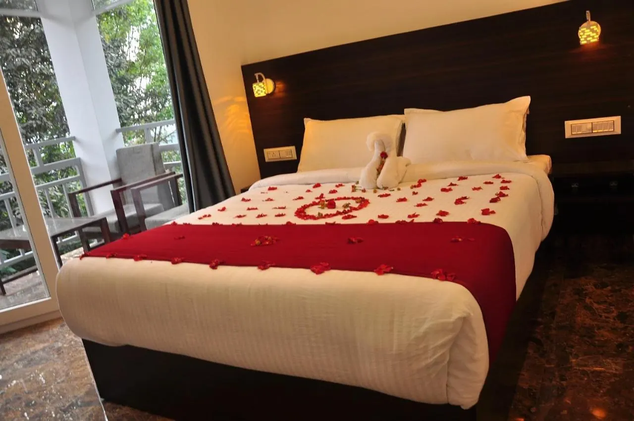 Breezevalley Resort Munnar 3*,